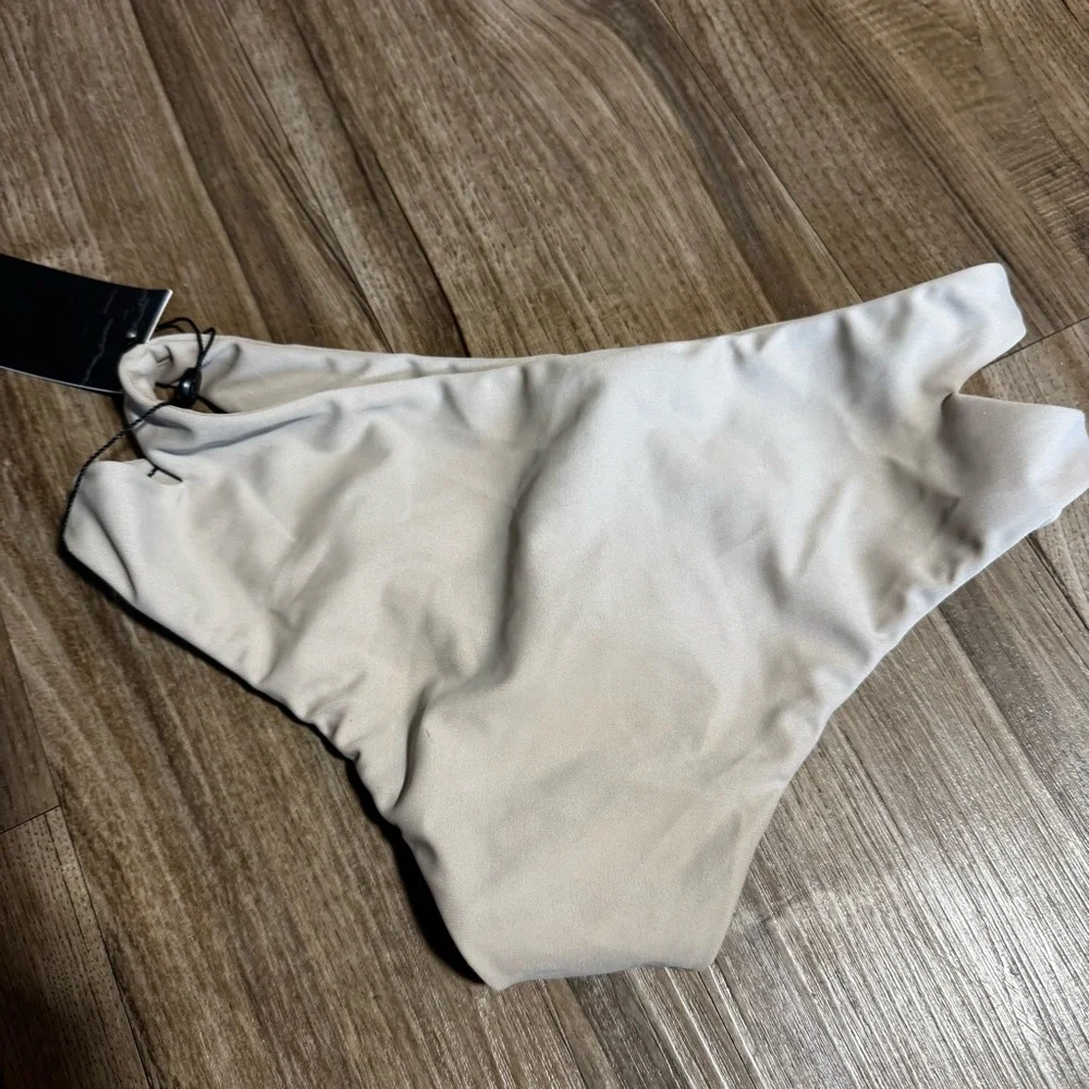 Benoa Swim nwt benoa